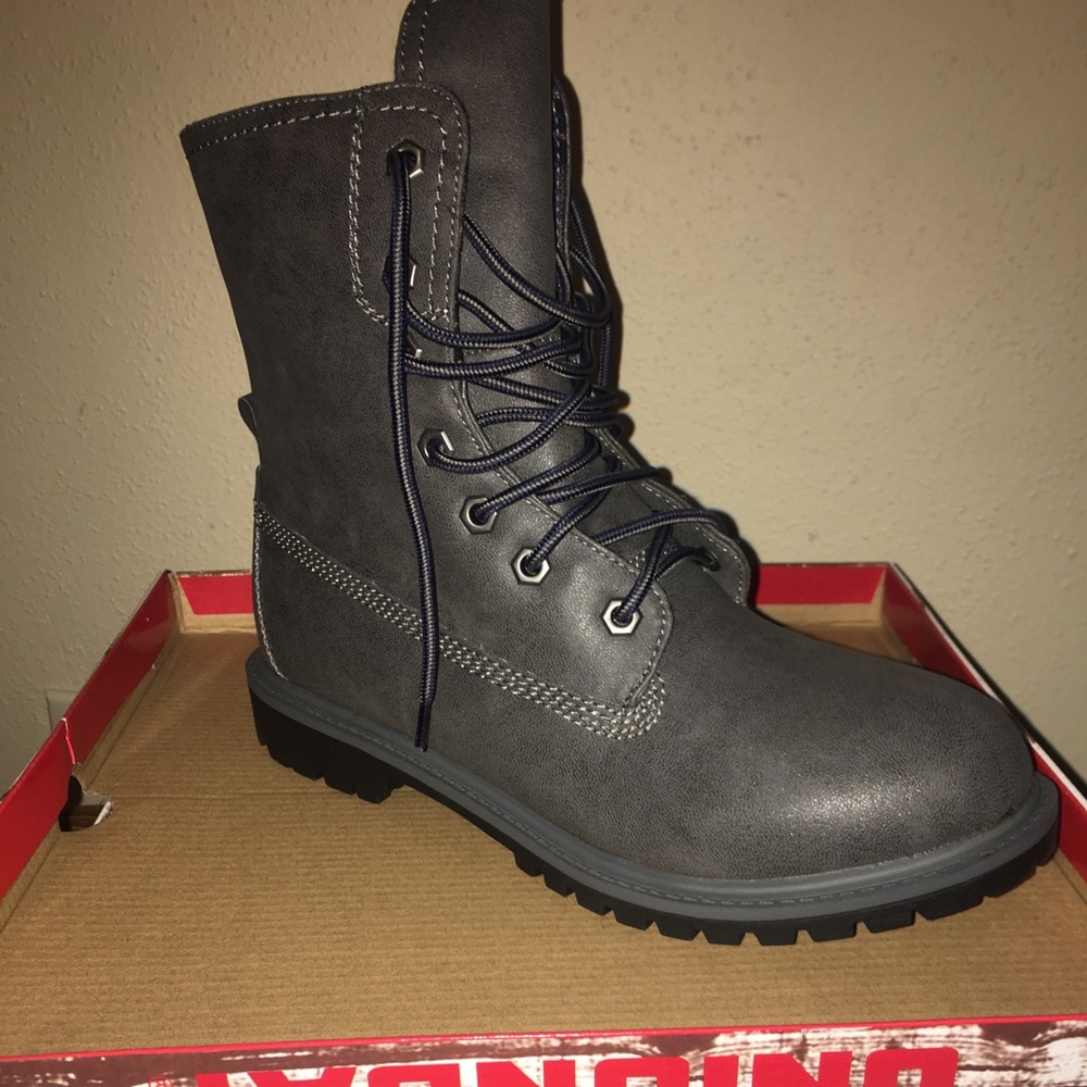 UnionBay boots Gray sz10